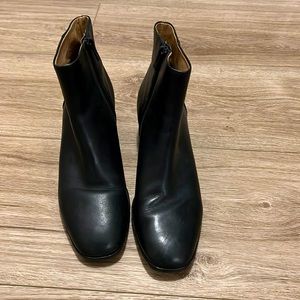 Via Spiga Black Boots